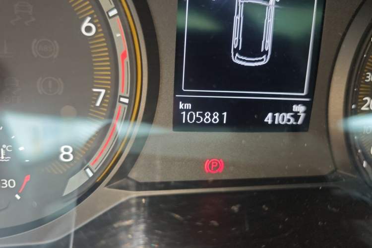 Used Volkswagen Tharu 2021 280TSI Two-Wheel-Drive Luxury Plus Edition Odometer Close Up