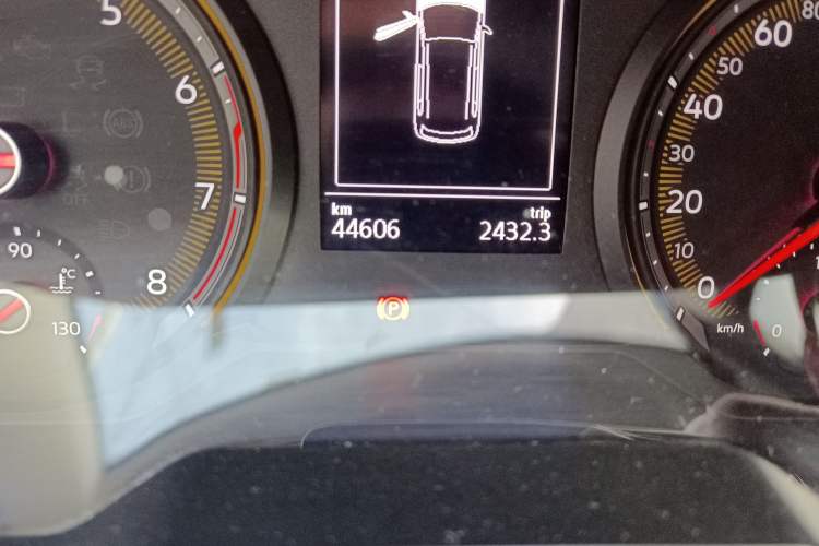 Used Volkswagen Tharu 2021 280TSI Two-Wheel Drive Comfort Edition Odometer Close Up