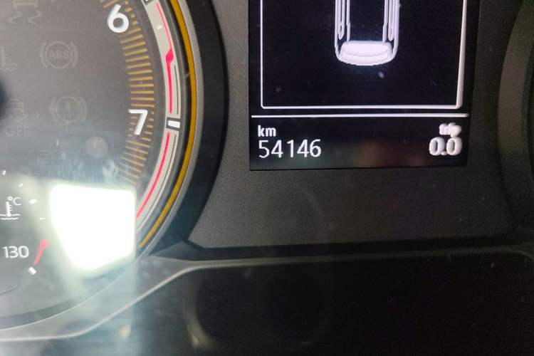 Used Volkswagen Tharu 2021 280TSI Two-Wheel Drive Comfort Edition Odometer Close Up