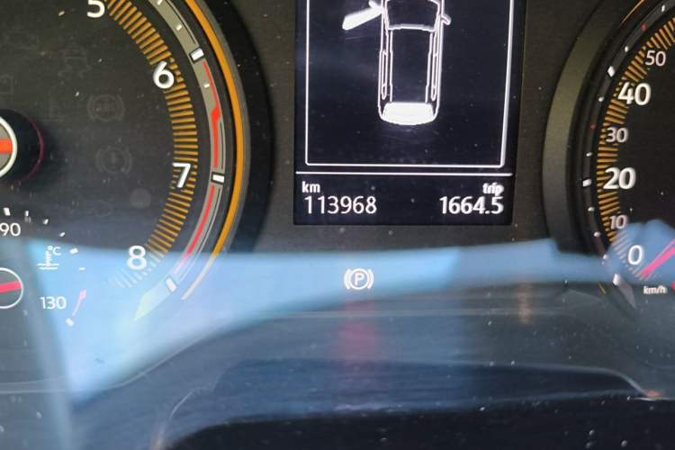 Used Volkswagen Tharu 2021 280TSI Two-Wheel Drive Trend Edition Odometer Close Up