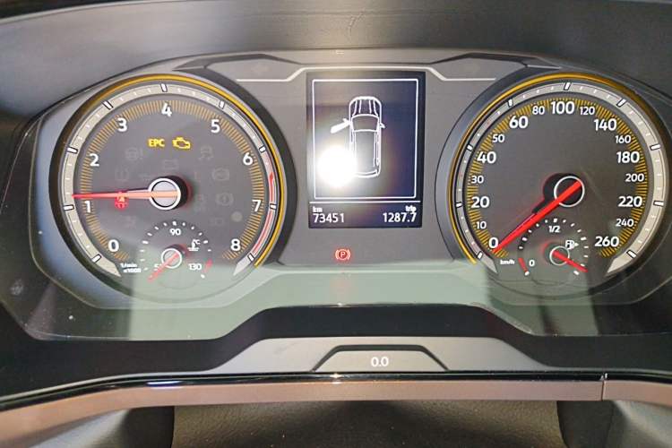 Used Volkswagen Tharu 2021 280TSI Two-Wheel Drive Comfort Edition Odometer Close Up