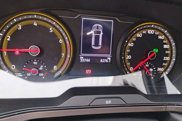 Used Volkswagen Tharu 2021 280TSI Two-Wheel Drive Comfort Edition Odometer Close Up