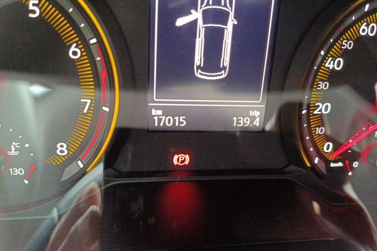 Used Volkswagen Tharu 2021 280TSI Two-Wheel Drive Comfort Edition Odometer Close Up