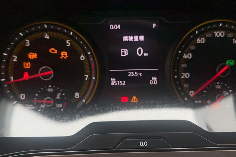 Used Volkswagen Tharu 2021 280TSI Two-Wheel Drive Comfort Edition Odometer Close Up