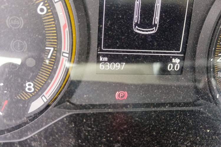 Used Volkswagen Tharu 2021 280TSI Two-Wheel Drive Comfort Edition Odometer Close Up