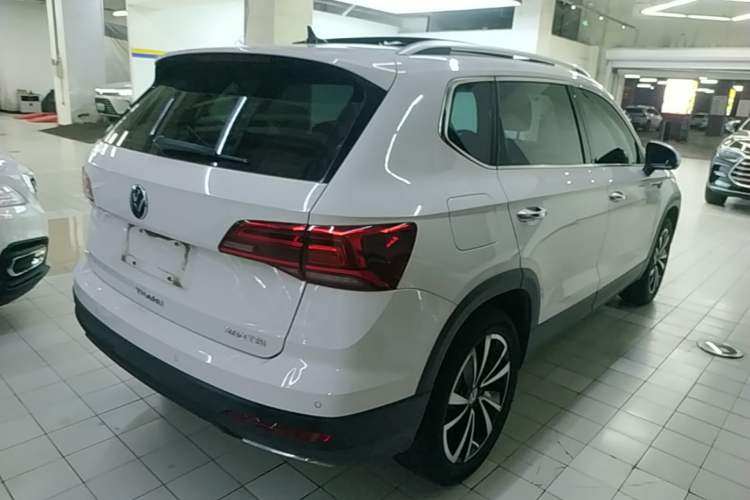 Used Volkswagen Tharu 2021 280TSI Two-Wheel-Drive Luxury Plus Edition Rear Right 45 Deg