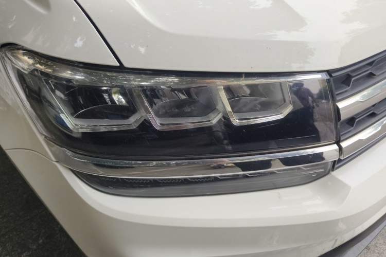 Used Volkswagen Tharu 2021 280TSI Two-Wheel Drive Comfort Edition Right Front Headlight