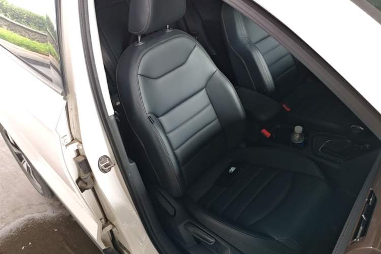 Used Volkswagen Tharu 2021 280TSI Two-Wheel Drive Comfort Edition Right Front Seat