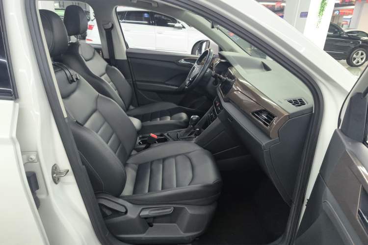 Used Volkswagen Tharu 2021 280TSI Two-Wheel Drive Comfort Edition Right Front Seat