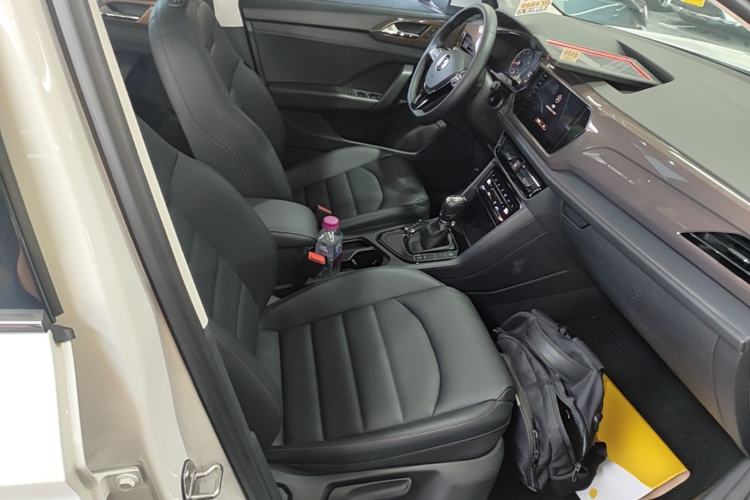Used Volkswagen Tharu 2021 280TSI Two-Wheel-Drive Luxury Plus Edition Right Front Seat