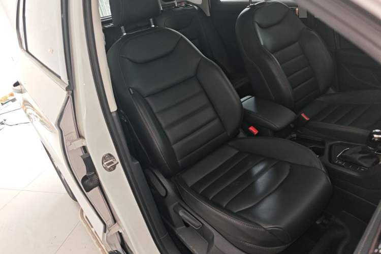 Used Volkswagen Tharu 2021 280TSI Two-Wheel Drive Comfort Edition Right Front Seat