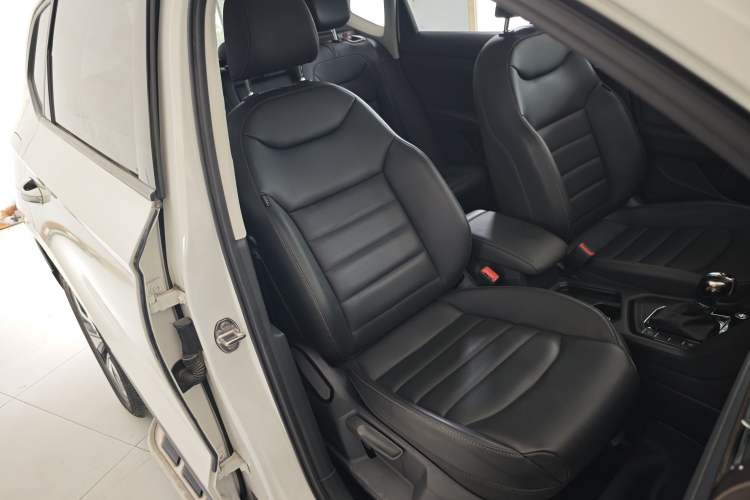 Used Volkswagen Tharu 2021 280TSI Two-Wheel Drive Comfort Edition Right Front Seat