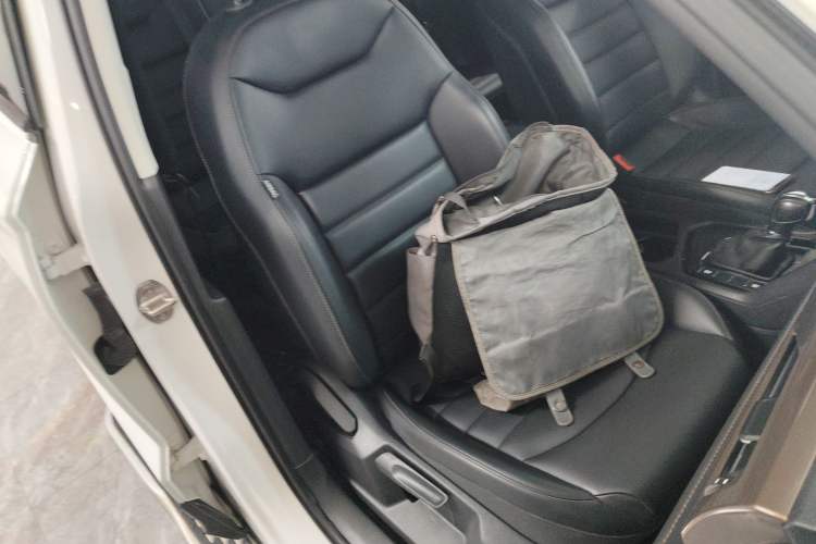 Used Volkswagen Tharu 2021 280TSI Two-Wheel Drive Comfort Edition Right Front Seat
