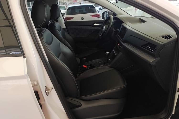 Used Volkswagen Tharu 2021 280TSI Two-Wheel Drive Trend Edition Right Front Seat