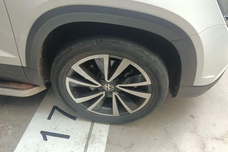 Used Volkswagen Tharu 2021 280TSI Two-Wheel-Drive Luxury Plus Edition Right Front Wheel Hub