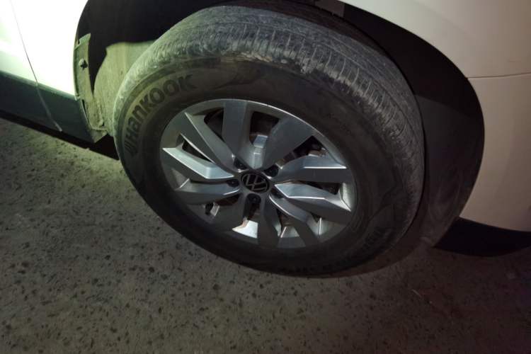 Used Volkswagen Tharu 2021 280TSI Two-Wheel Drive Trend Edition Right Front Wheel Hub