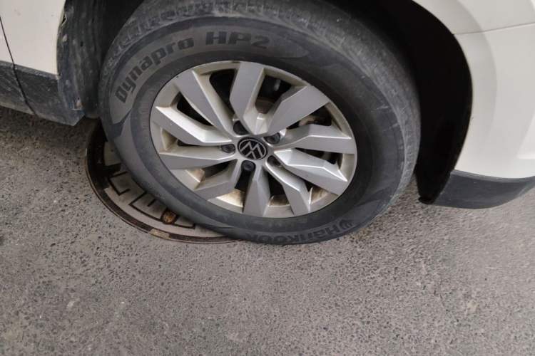 Used Volkswagen Tharu 2021 280TSI Two-Wheel Drive Trend Edition Right Front Wheel Hub