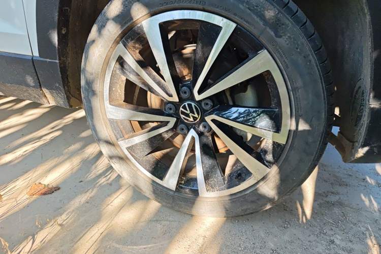 Used Volkswagen Tharu 2021 280TSI Two-Wheel-Drive Luxury Edition Right Front Wheel Hub