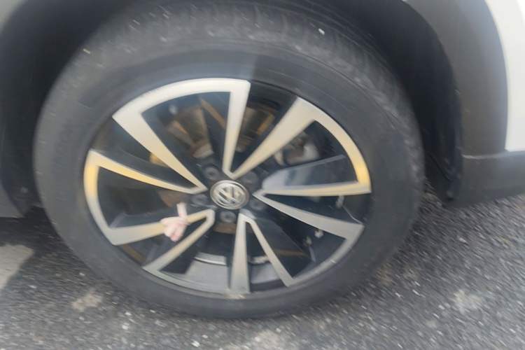 Used Volkswagen Tharu 2021 280TSI Two-Wheel-Drive Luxury Edition Right Front Wheel Hub