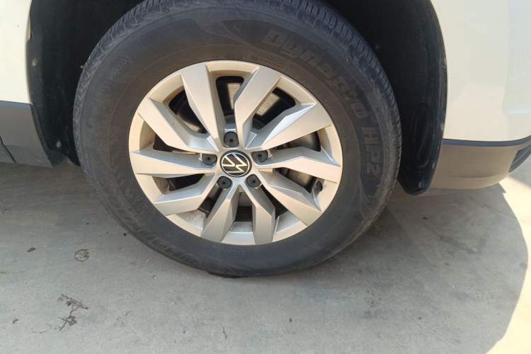 Used Volkswagen Tharu 2021 280TSI Two-Wheel Drive Trend Edition Right Front Wheel Hub