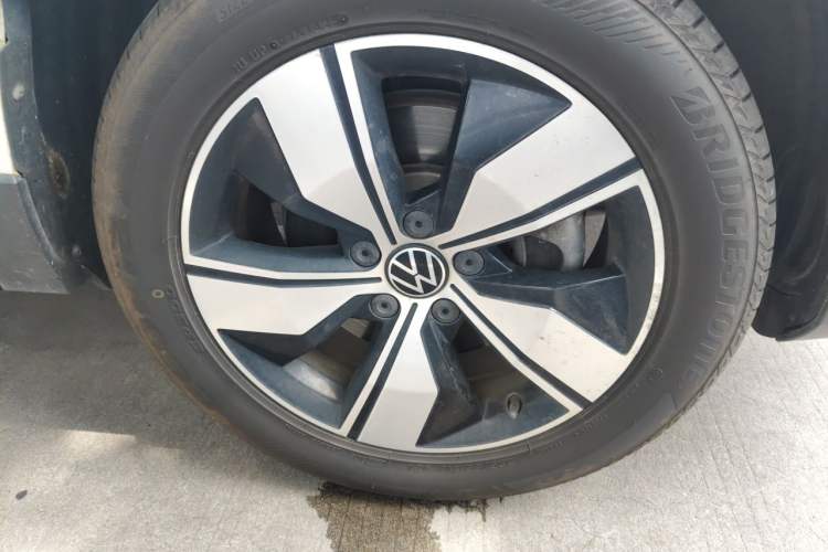 Used Volkswagen Tharu 2021 280TSI Two-Wheel Drive Comfort Edition Right Front Wheel Hub