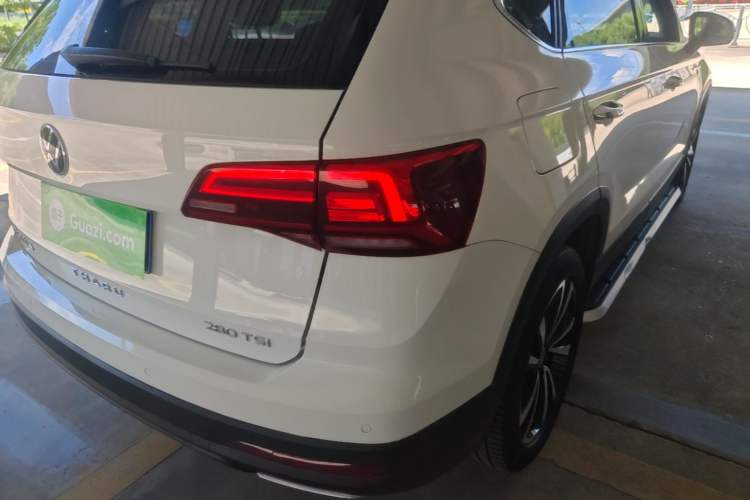 Used Volkswagen Tharu 2021 280TSI Two-Wheel-Drive Luxury Plus Edition Right Rear Taillight
