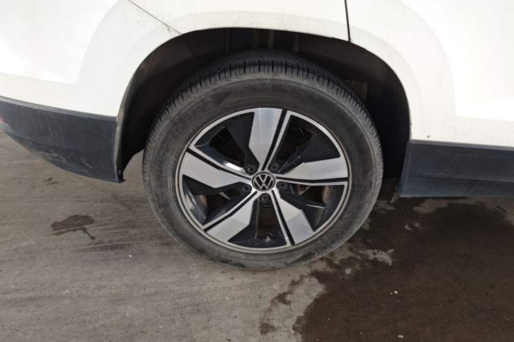 Used Volkswagen Tharu 2021 280TSI Two-Wheel Drive Comfort Edition Right Rear Wheel Hub