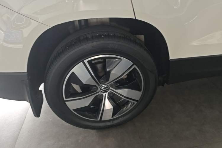 Used Volkswagen Tharu 2021 280TSI Two-Wheel Drive Comfort Edition Right Rear Wheel Hub