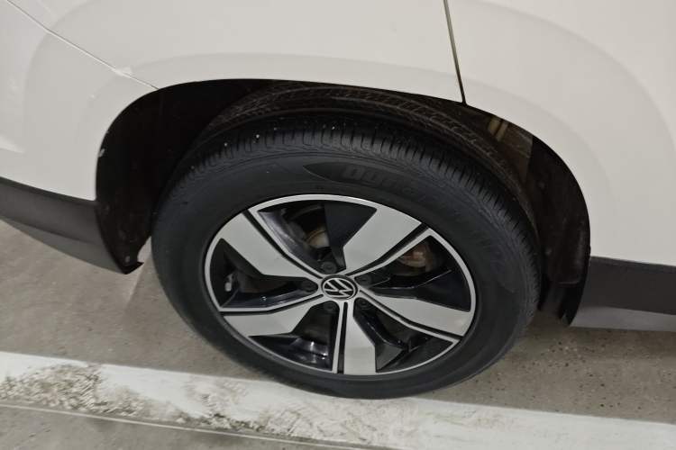 Used Volkswagen Tharu 2021 280TSI Two-Wheel Drive Comfort Edition Right Rear Wheel Hub