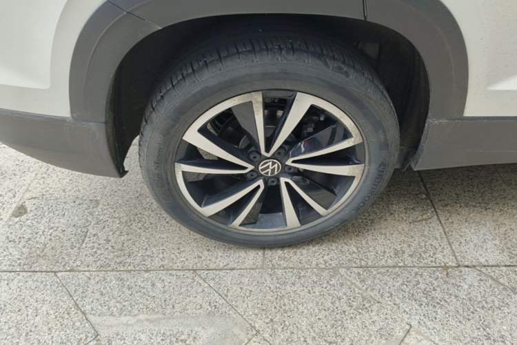 Used Volkswagen Tharu 2021 280TSI Two-Wheel-Drive Luxury Plus Edition Right Rear Wheel Hub