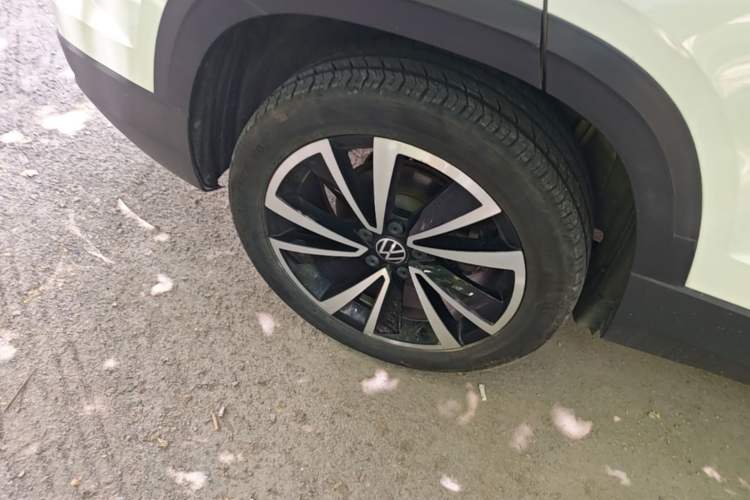 Used Volkswagen Tharu 2021 280TSI Two-Wheel Drive Comfort Edition Right Rear Wheel Hub