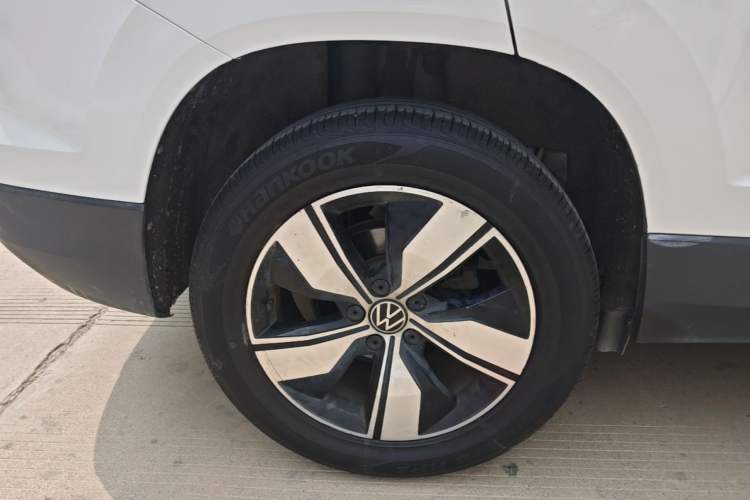 Used Volkswagen Tharu 2021 280TSI Two-Wheel Drive Comfort Edition Right Rear Wheel Hub