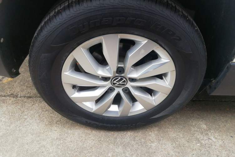 Used Volkswagen Tharu 2021 280TSI Two-Wheel Drive Trend Edition Right Rear Wheel Hub