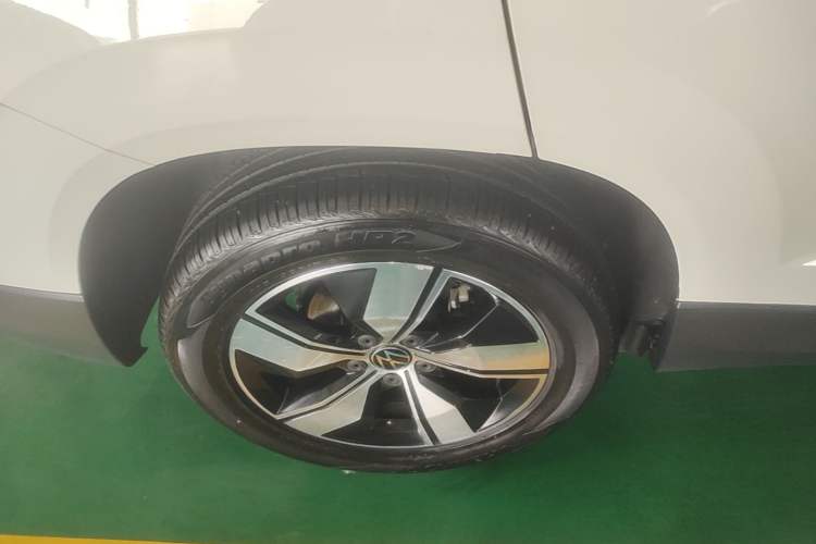 Used Volkswagen Tharu 2021 280TSI Two-Wheel Drive Comfort Edition Right Rear Wheel Hub
