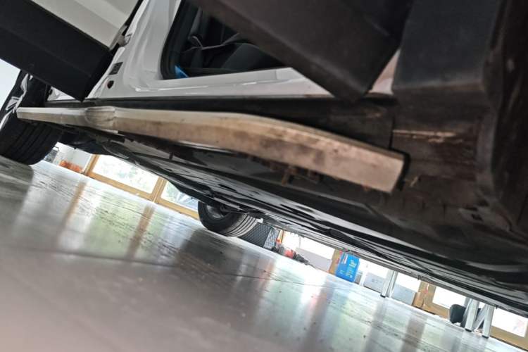 Used Volkswagen Tharu 2021 280TSI Two-Wheel Drive Comfort Edition Right Side Sill