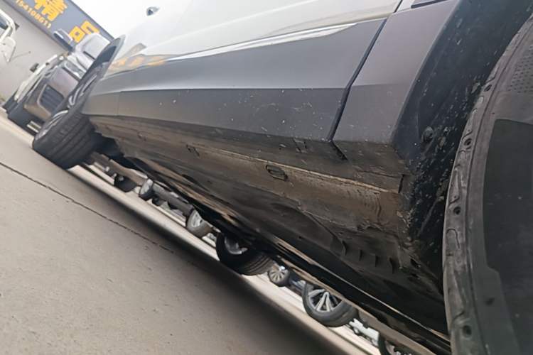 Used Volkswagen Tharu 2021 330TSI Four-Wheel Drive Flagship Edition Right Side Sill