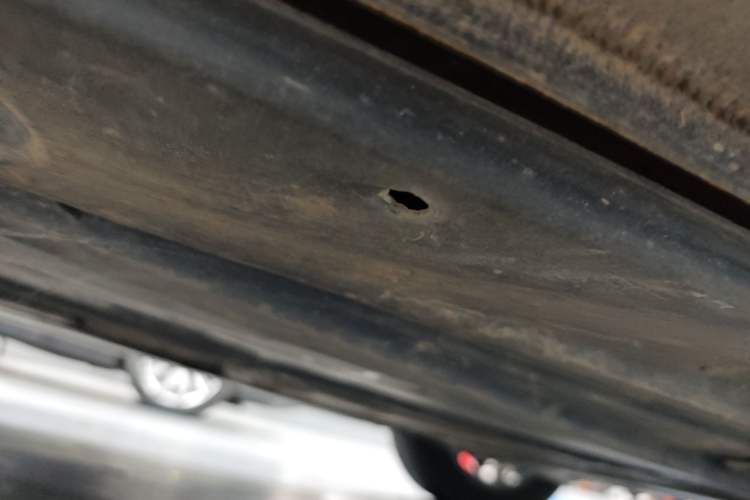 Used Volkswagen Tharu 2021 280TSI Two-Wheel Drive Trend Edition Right Side Sill