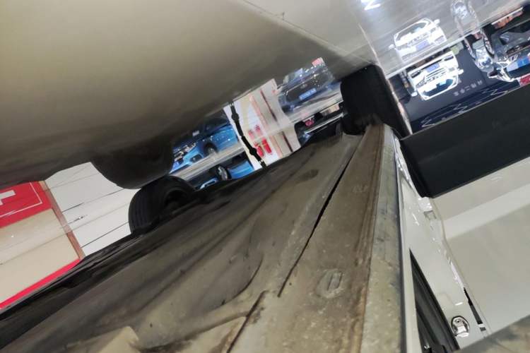 Used Volkswagen Tharu 2021 280TSI Two-Wheel Drive Comfort Edition Right Side Sill