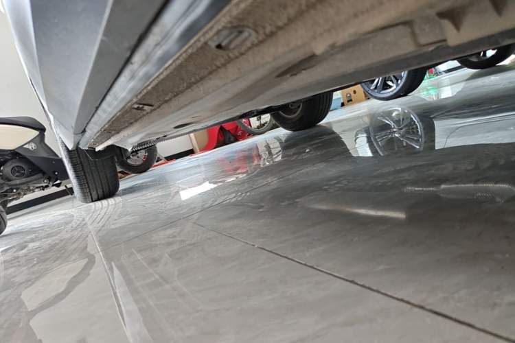 Used Volkswagen Tharu 2021 280TSI Two-Wheel Drive Trend Edition Right Side Sill