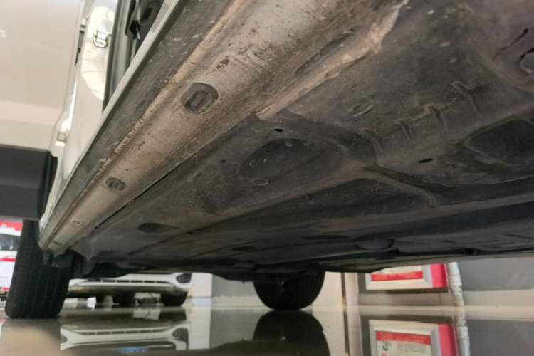 Used Volkswagen Tharu 2021 280TSI Two-Wheel Drive Comfort Edition Right Side Sill