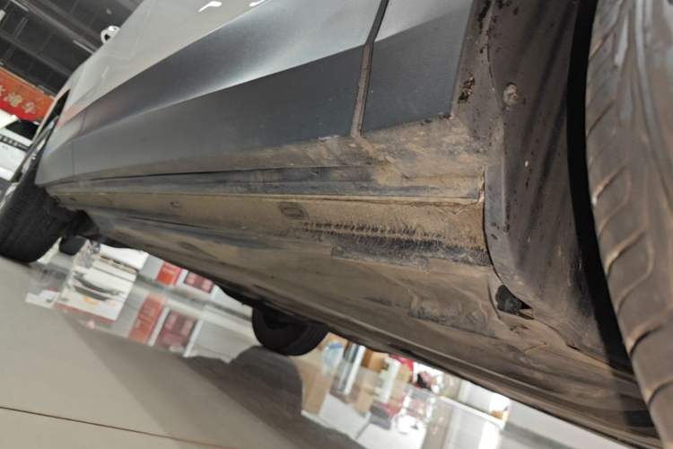 Used Volkswagen Tharu 2021 280TSI Two-Wheel Drive Comfort Edition Right Side Sill