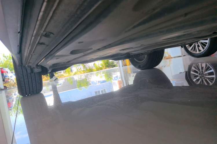 Used Volkswagen Tharu 2021 280TSI Two-Wheel Drive Trend Edition Right Side Sill