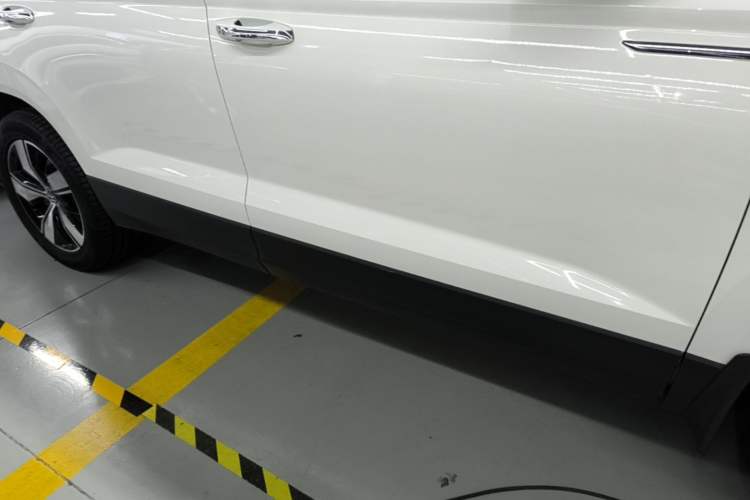 Used Volkswagen Tharu 2021 280TSI Two-Wheel Drive Comfort Edition Right Side Sill
