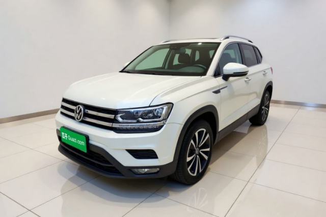 Używany Volkswagen Tharu 2021 280TSI Two-Wheel-Drive Luxury Edition