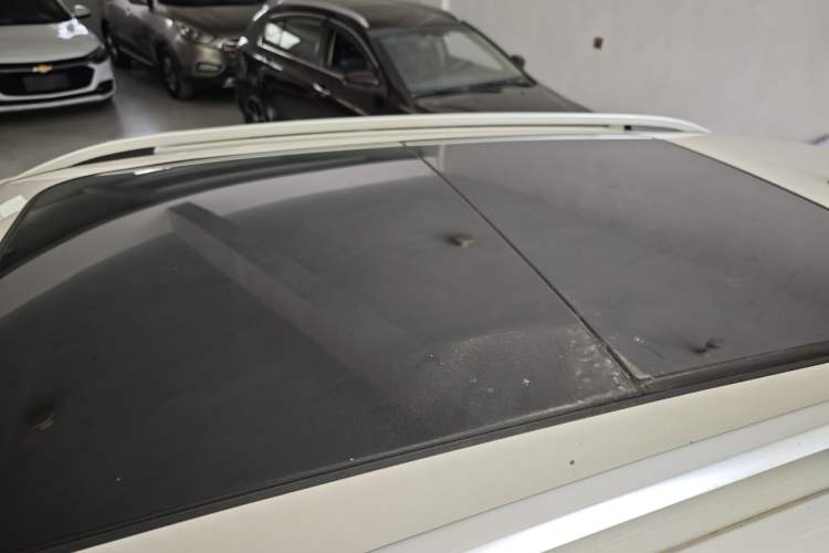 Used Volkswagen Tharu 2021 280TSI Two-Wheel Drive Comfort Edition Roof