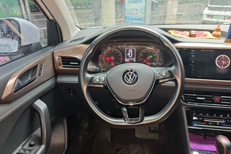 Used Volkswagen Tharu 2021 280TSI Two-Wheel-Drive Luxury Plus Edition Steering Wheel