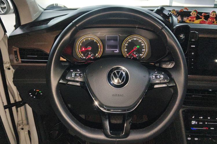 Used Volkswagen Tharu 2021 280TSI Two-Wheel-Drive Luxury Plus Edition Steering Wheel