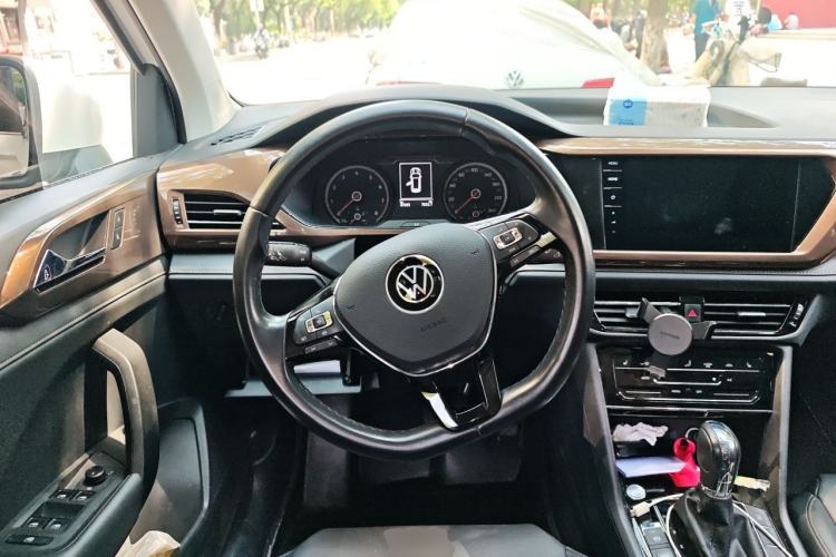 Used Volkswagen Tharu 2021 280TSI Two-Wheel-Drive Luxury Plus Edition Steering Wheel