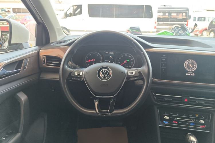 Used Volkswagen Tharu 2021 280TSI Two-Wheel-Drive Luxury Plus Edition Steering Wheel