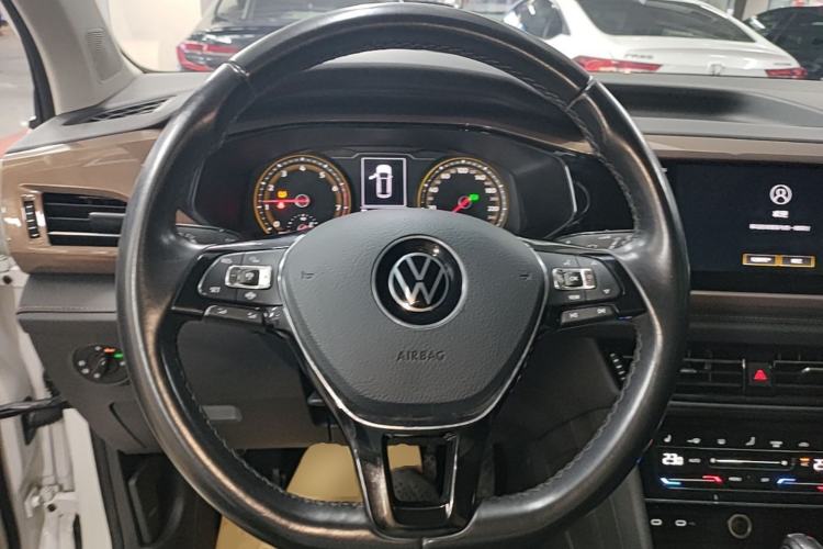 Used Volkswagen Tharu 2021 280TSI Two-Wheel-Drive Luxury Plus Edition Steering Wheel